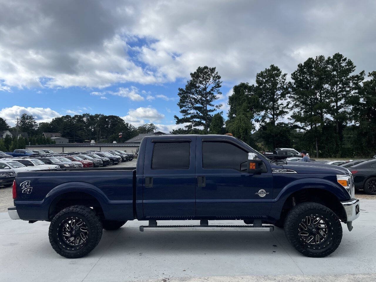 Used 2011 Ford F350 XLT w/ XLT Appearance Pkg AWD/4WD image 5