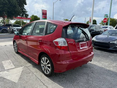 Used 2013 Honda Fit Sport image 3