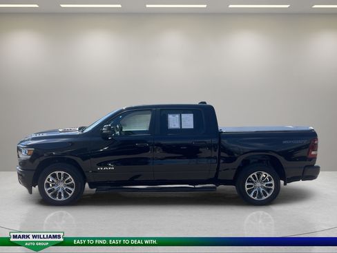 Used 2023 RAM 1500 Laramie AWD/4WD image 2