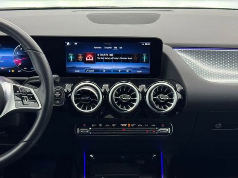 Used 2025 Mercedes-Benz GLA 250 image 4