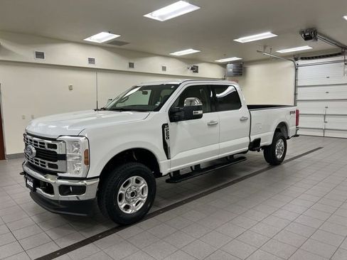 Certified 2026 Ford F250 XLT w/ FX4 Off-Road Package AWD/4WD image 4