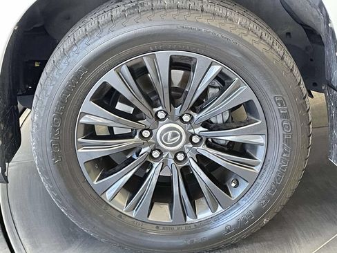 Used 2021 Lexus GX 460 Premium AWD/4WD image 12