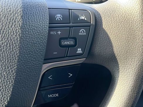 Used 2025 Toyota Camry LE w/ Convenience Package FWD image 21