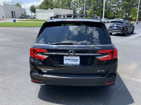 Used 2023 Honda Odyssey Elite image 8