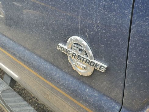 Used 2016 Ford F250 Lariat w/ Lariat Interior Package AWD/4WD image 6