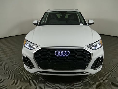 Used 2023 Audi Q5 2.0T Premium Plus w/ Premium Plus Package AWD/4WD image 8