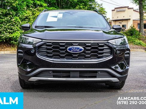 Used 2026 Ford Escape ST-Line FWD image 9