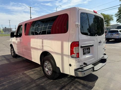 Used 2019 Nissan NV 3500 SV w/ Navigation Package RWD image 5
