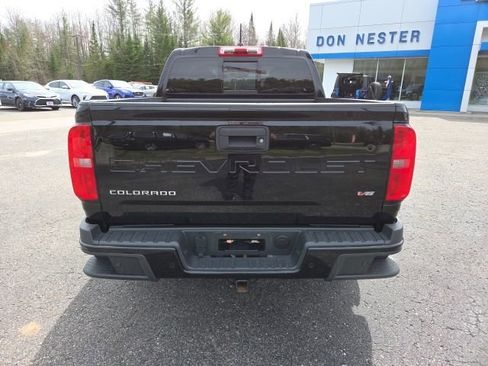 Used 2021 Chevrolet Colorado Z71 w/ Z71 Midnight Edition image 28