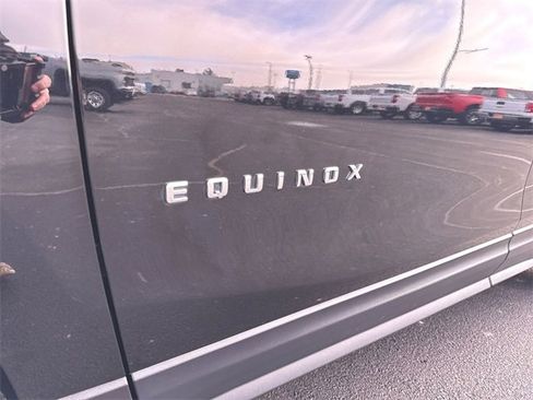 Used 2024 Chevrolet Equinox LT image 29