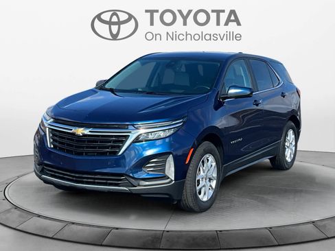 Used 2023 Chevrolet Equinox LT w/ Driver Convenience Package image 1