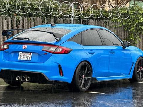 Used 2025 Honda Civic Type R image 3