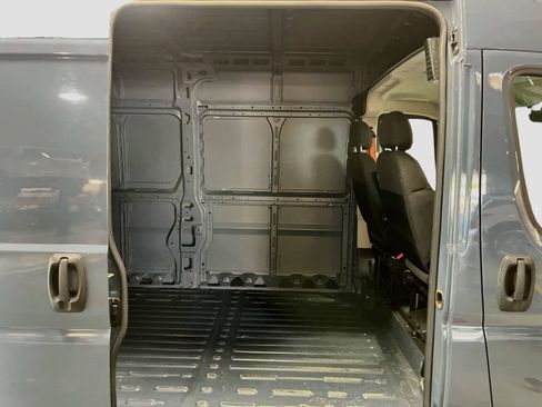 Used 2022 RAM ProMaster 3500 w/ Fleet Safety Group FWD image 24