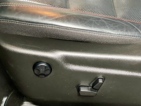 Used 2023 Dodge Durango GT image 15