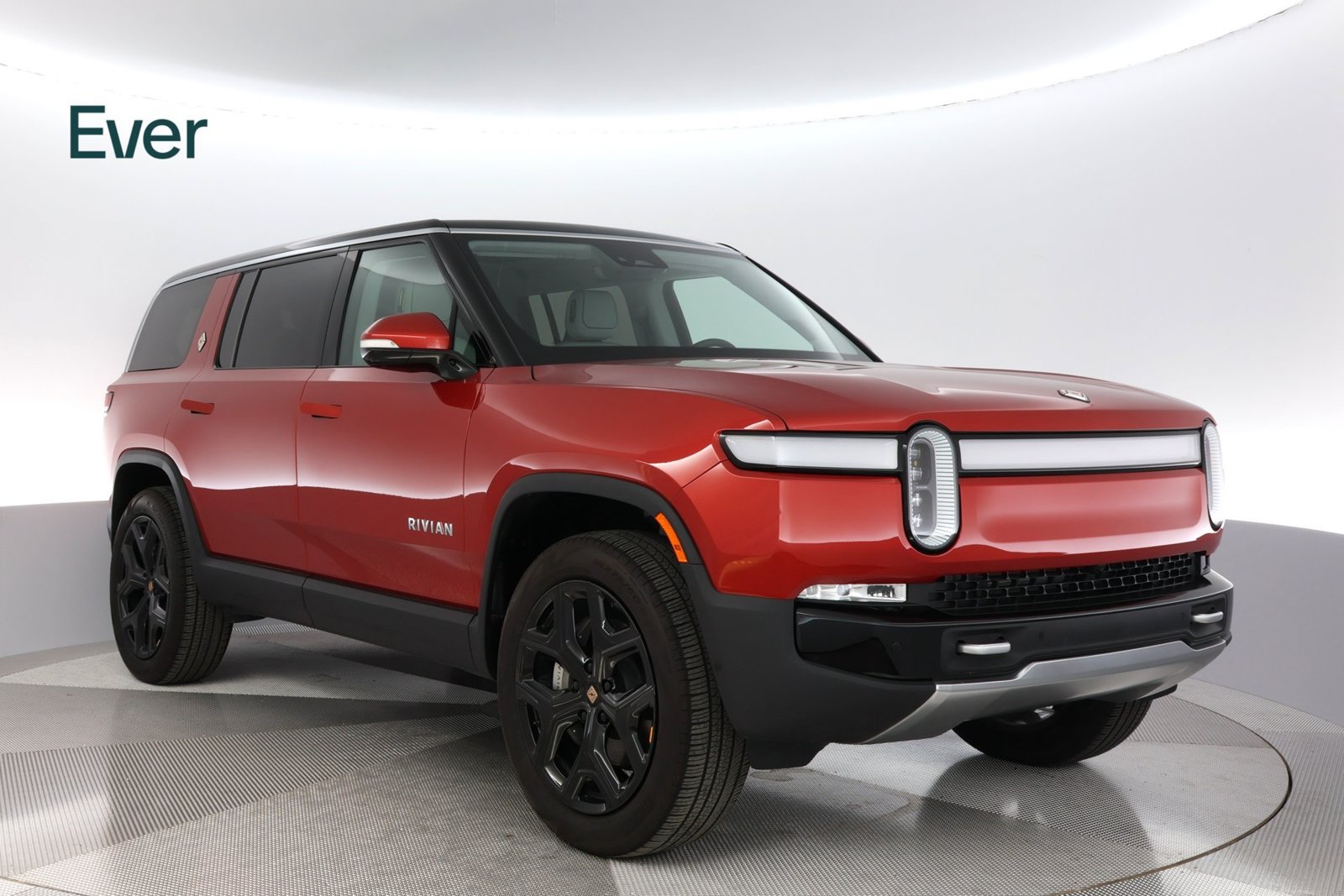 Used 2024 Rivian R1S Adventure Dual AWD/4WD image 12