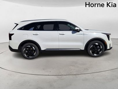 New 2025 Kia Sorento EX w/ EX Panoramic Sunroof Package