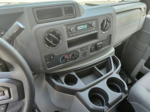 New 2026 Ford E-350 and Econoline 350 Super Duty w/ Power Equipment Group image 28