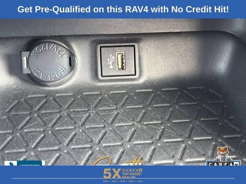 Used 2024 Toyota RAV4 XLE image 19