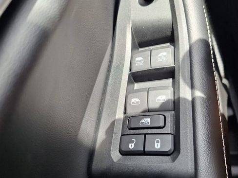 Used 2024 Jeep Grand Cherokee Limited AWD/4WD image 20