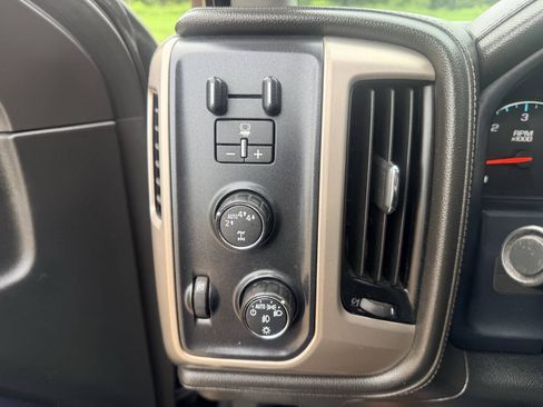 Used 2018 GMC Sierra 1500 Denali w/ Denali Ultimate Package AWD/4WD image 20