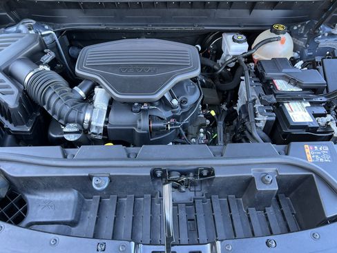 Used 2021 GMC Acadia Denali w/ Denali Technology Package image 36