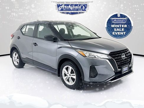 Used 2023 Nissan Kicks S w/ Interior Electronics Package image 1