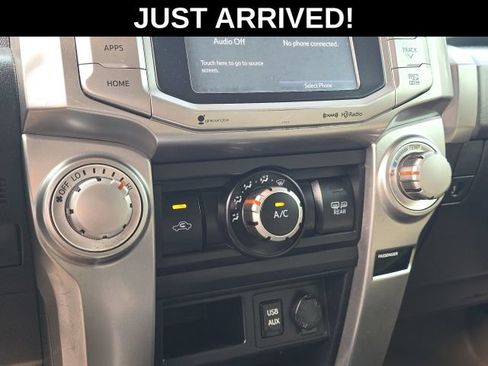 Used 2019 Toyota 4Runner SR5 Premium AWD/4WD image 17