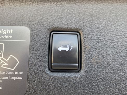 Used 2022 INFINITI QX50 Luxe AWD/4WD image 27