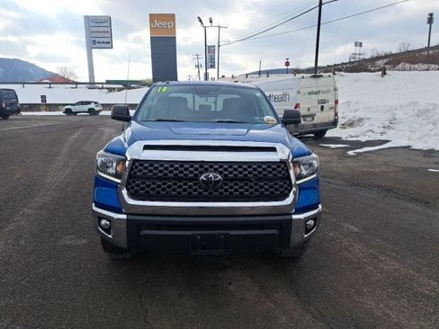 Used 2018 Toyota Tundra SR5 image 3