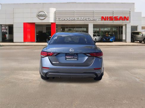 New 2025 Nissan Sentra S image 4