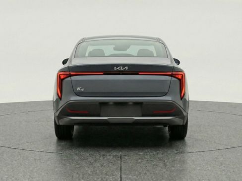 Used 2025 Kia K4 FWD image 7