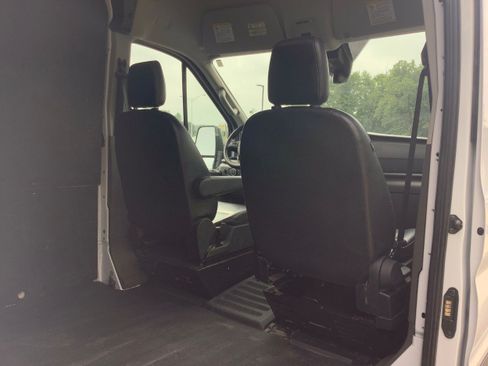Used 2025 Ford Transit 250 148 High Roof AWD w/ Load Area Protection Package image 9