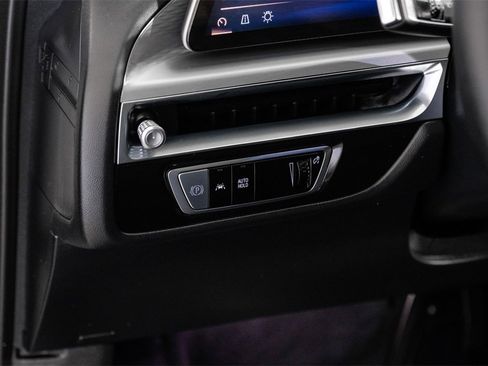 Used 2024 Cadillac Lyriq Luxury image 26