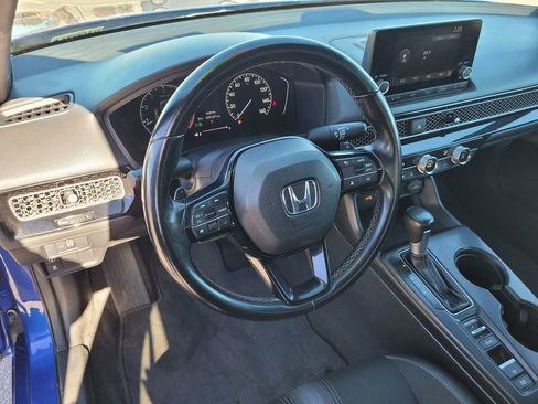 Used 2024 Honda Civic Sport image 9