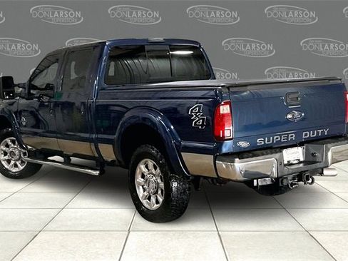 Used 2015 Ford F250 Lariat w/ Lariat Interior Package image 5