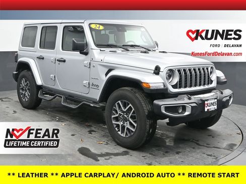 Used 2024 Jeep Wrangler Sahara image 1