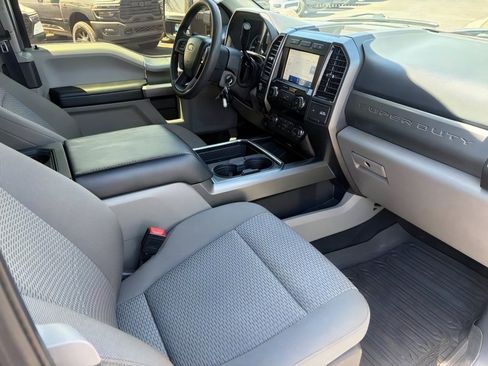 Used 2022 Ford F350 XLT w/ XLT Premium Package AWD/4WD image 29