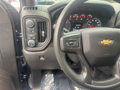 Used 2021 Chevrolet Silverado 1500 Custom image 28