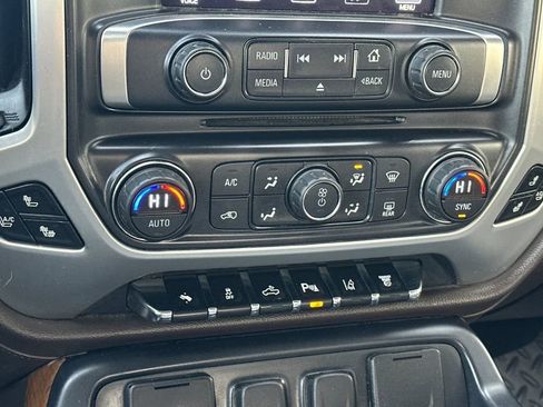 Used 2015 GMC Sierra 2500 SLT w/ Driver Alert Package image 20