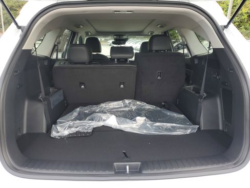 New 2026 Kia Sorento S w/ S Panoramic Sunroof Package image 8