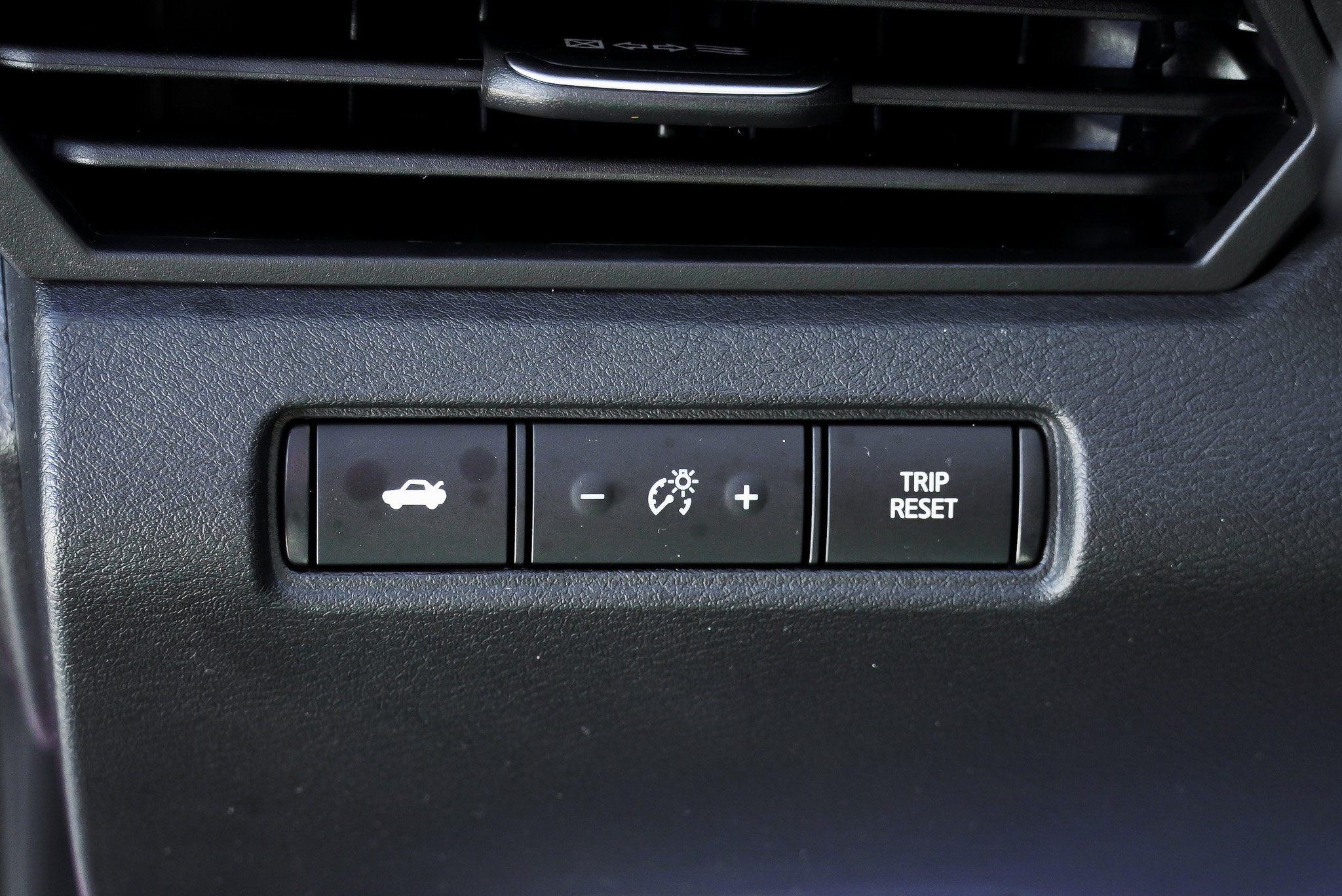 Used 2024 Nissan Altima 2.5 SR w/ SR Premium Package AWD/4WD image 18