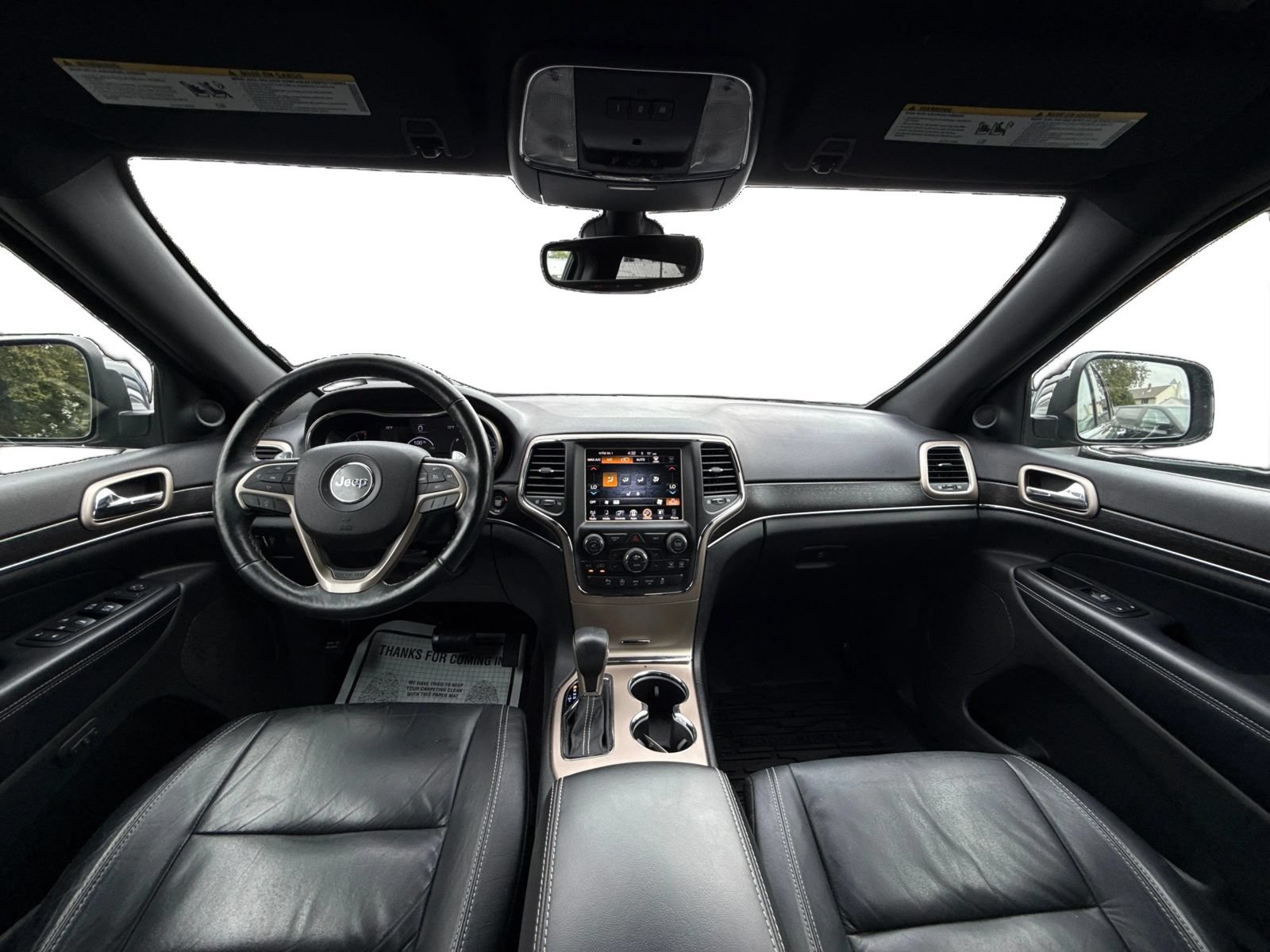 Used 2017 Jeep Grand Cherokee Limited AWD/4WD image 22