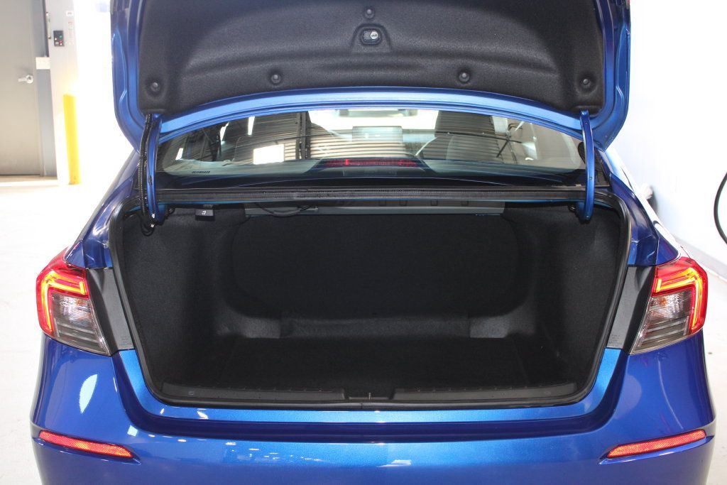 Used 2023 Honda Civic Sport image 25