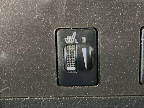 Used 2012 Toyota Tundra Limited image 21