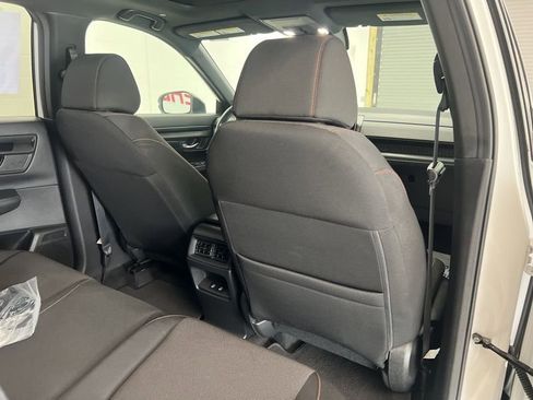 Used 2024 Honda CR-V Sport image 11