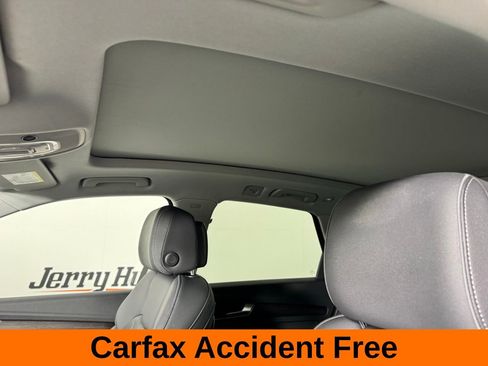 Used 2024 Audi Q5 2.0T Premium Plus image 3