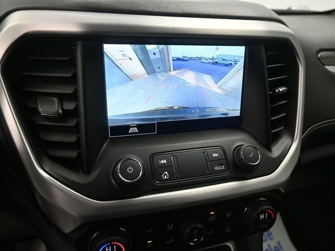 Used 2023 GMC Acadia SLT image 36