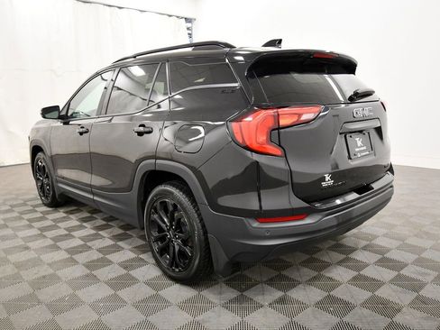 Used 2019 GMC Terrain SLE w/ Driver Convenience Package image 5