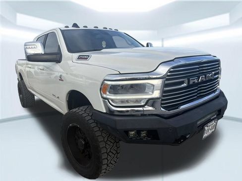 Used 2024 RAM 2500 Laramie AWD/4WD image 4