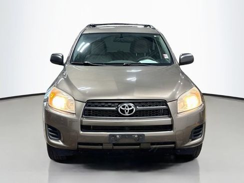 Used 2012 Toyota RAV4 4WD w/ Value Pkg image 2